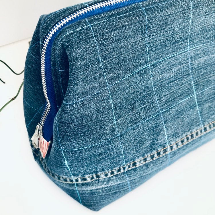 Upcycled large travel pouch with ocean blue zipper