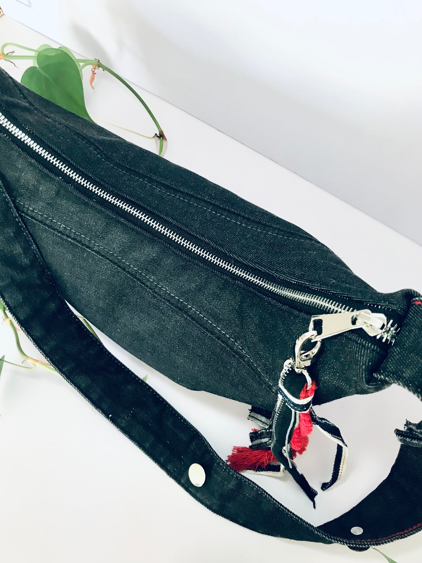 Hobo Zero with black denim and matching zipper pouch