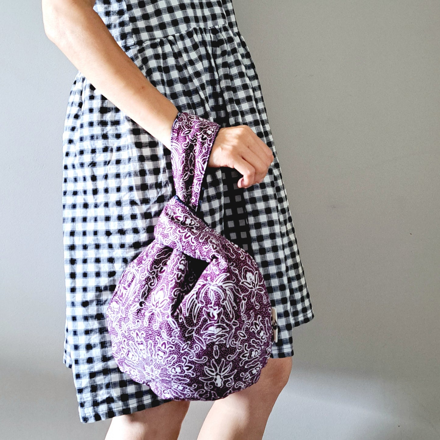 Reversible Japanese Knot Bag – purple batik